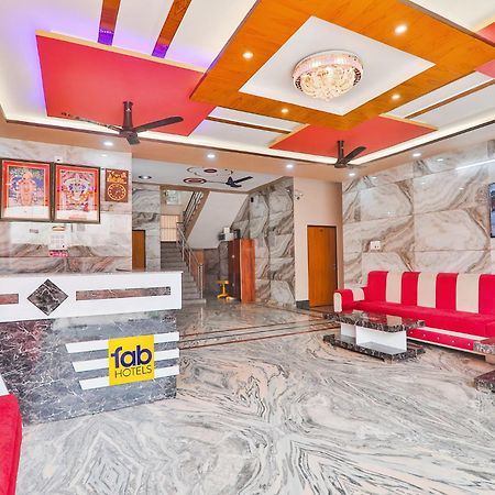 Fabhotel Shree Venkatesh Nileyam Ayodhya Экстерьер фото