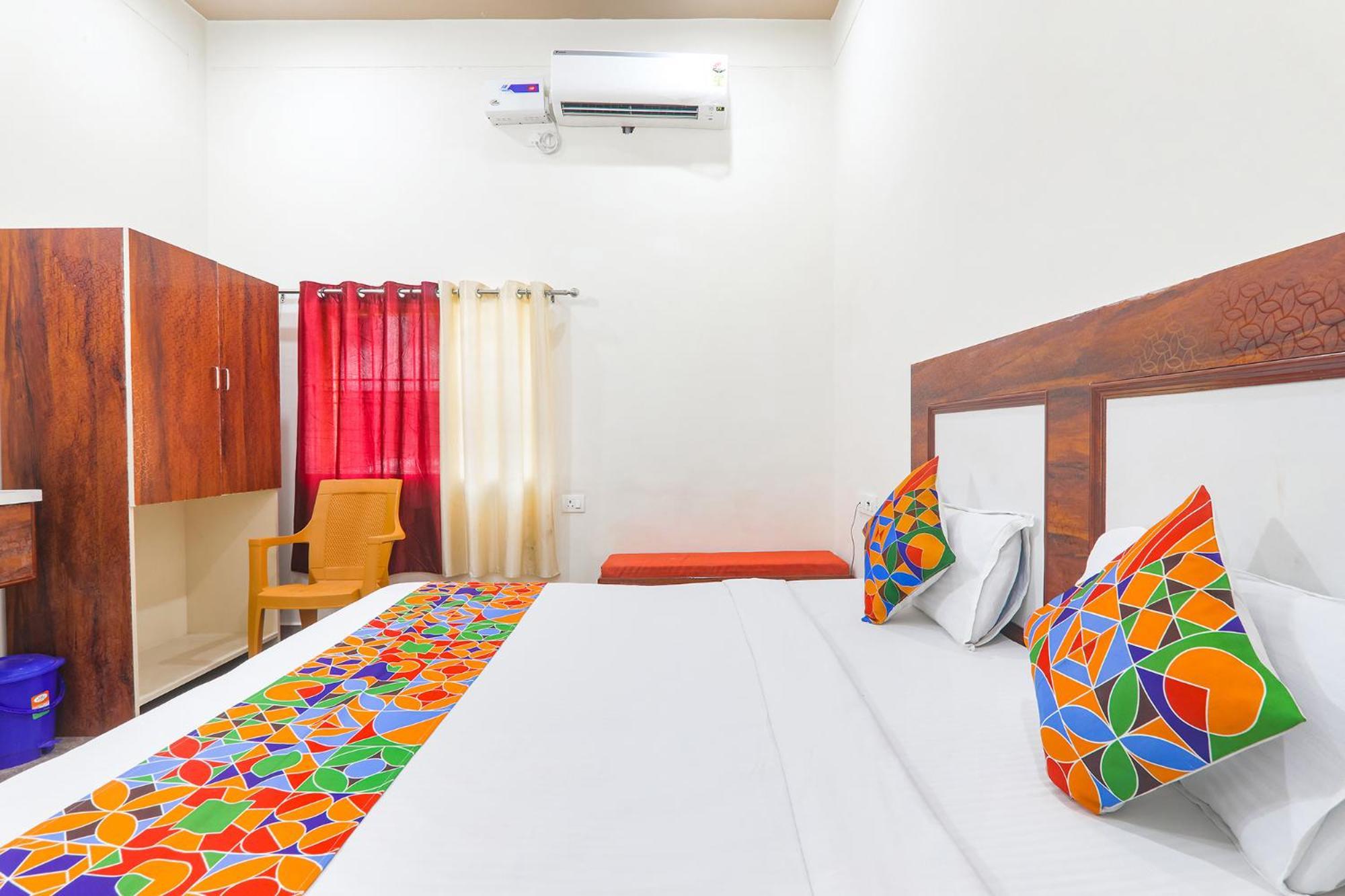 Fabhotel Shree Venkatesh Nileyam Ayodhya Экстерьер фото